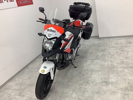 ホンダ NC700X NC700X マルボロステッカー・ロングスクリーン・リアボックス 低中速トルク重視の「通勤 6