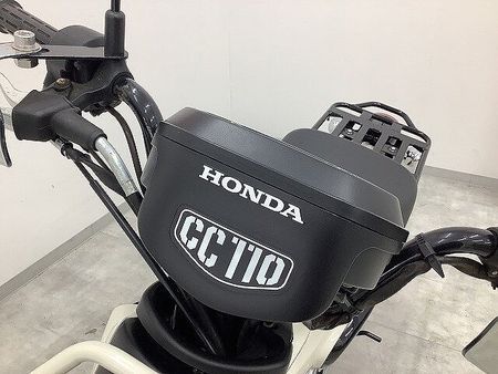 ホンダ クロスカブ110 クロスカブ110 フォグランプ・ナックルガード 街でもアウトドアでも胸がはずむ、 軽快さと 11