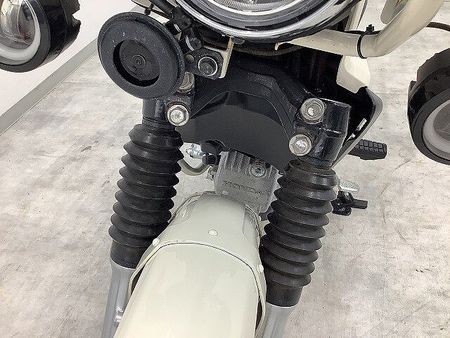 ホンダ クロスカブ110 クロスカブ110 フォグランプ・ナックルガード 街でもアウトドアでも胸がはずむ、 軽快さと 15