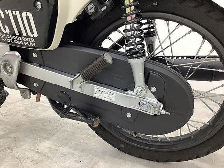 ホンダ クロスカブ110 クロスカブ110 フォグランプ・ナックルガード 街でもアウトドアでも胸がはずむ、 軽快さと 24