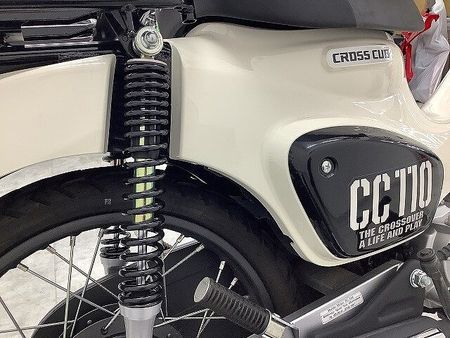 ホンダ クロスカブ110 クロスカブ110 フォグランプ・ナックルガード 街でもアウトドアでも胸がはずむ、 軽快さと 33