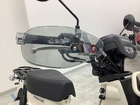 ホンダ クロスカブ110 クロスカブ110 フォグランプ・ナックルガード 街でもアウトドアでも胸がはずむ、 軽快さと 39