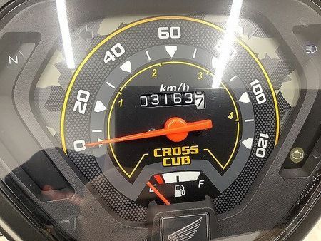 ホンダ クロスカブ110 クロスカブ110 フォグランプ・ナックルガード 街でもアウトドアでも胸がはずむ、 軽快さと 9