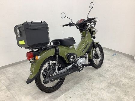 ホンダ クロスカブ110 CROSS CUB 110 フロントキャリア・リアボックス 107kgの軽量車体と山道でも 4