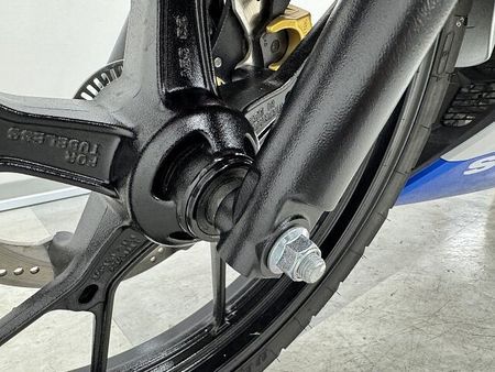 スズキ GSX-R125 GSX-R125 低走行・ノーマル車! バッテリー新品交換・チェーン新品交換にてご納車致し 19
