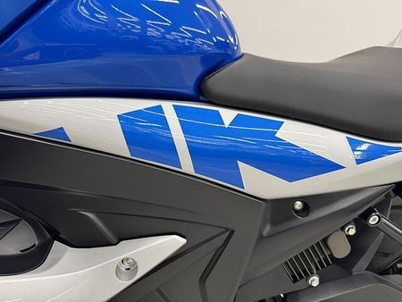スズキ GSX-R125 GSX-R125 低走行・ノーマル車! バッテリー新品交換・チェーン新品交換にてご納車致し 35