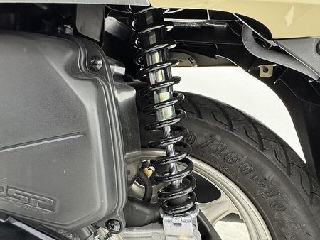 ホンダ ジョルノ ジョルノ 低走行でフルノーマル車両 38