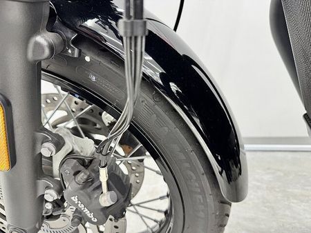 トライアンフ BONNEVILLE T120 ボンネビルT120 2023年モデル・キャリア・リアBOX付き 25