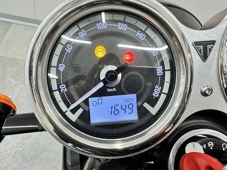 トライアンフ BONNEVILLE T120 ボンネビルT120 2023年モデル・キャリア・リアBOX付き 4
