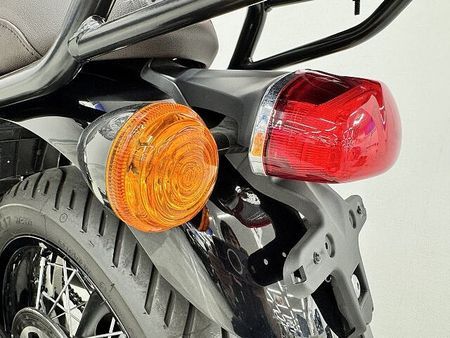 トライアンフ BONNEVILLE T120 ボンネビルT120 2023年モデル・キャリア・リアBOX付き 39