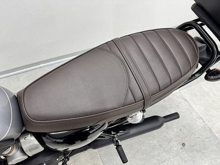 トライアンフ BONNEVILLE T120 ボンネビルT120 2023年モデル・キャリア・リアBOX付き 5