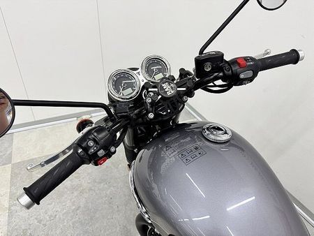 トライアンフ BONNEVILLE T120 ボンネビルT120 2023年モデル・キャリア・リアBOX付き 7