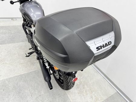 トライアンフ BONNEVILLE T120 ボンネビルT120 2023年モデル・キャリア・リアBOX付き 9