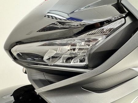 ホンダ CBR650R CBR650R 安心の前後ドラレコ付き USBやレバーなどカスタム車!! 25