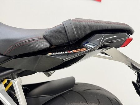 ホンダ CBR650R CBR650R 安心の前後ドラレコ付き USBやレバーなどカスタム車!! 37