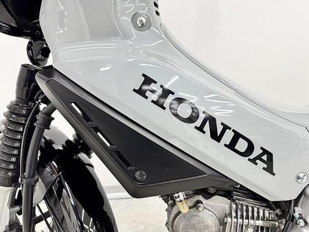 ホンダ クロスカブ110 クロスカブ110 2022年モデル・リアサイドバッグ・リアキャリア装着 32