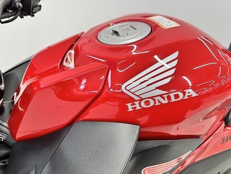 ホンダ CB250F CB250F シンプルな造形・アップハンドルで扱いやすい絶版ストファイ!軽量なのでサブバイ 32