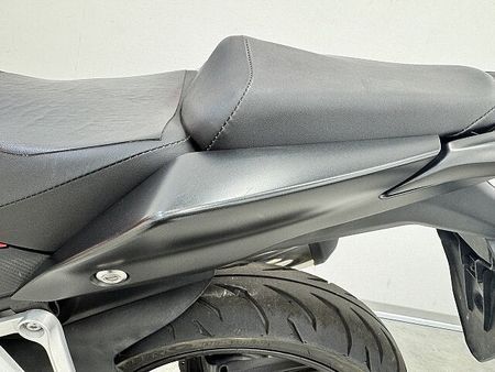 ホンダ CB250F CB250F シンプルな造形・アップハンドルで扱いやすい絶版ストファイ!軽量なのでサブバイ 35