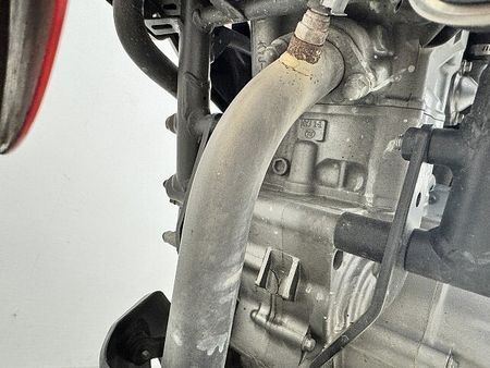 ホンダ CB250F CB250F シンプルな造形・アップハンドルで扱いやすい絶版ストファイ!軽量なのでサブバイ 38
