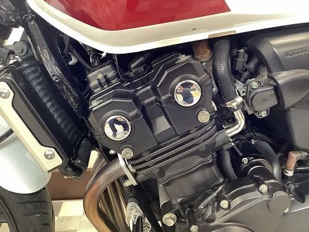 ホンダ CB400スーパーフォア CB400スーパーフォア ABS レバー・エンジンガード・USBポート装備 25