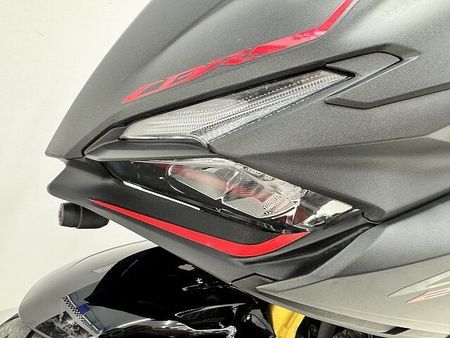 ホンダ CBR250RR (MC51) CBR250RR ドライブレコーダー・USB装着! 24