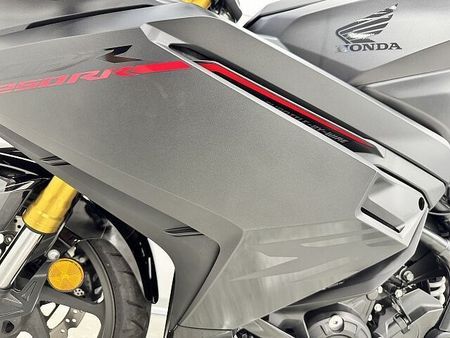 ホンダ CBR250RR (MC51) CBR250RR ドライブレコーダー・USB装着! 30
