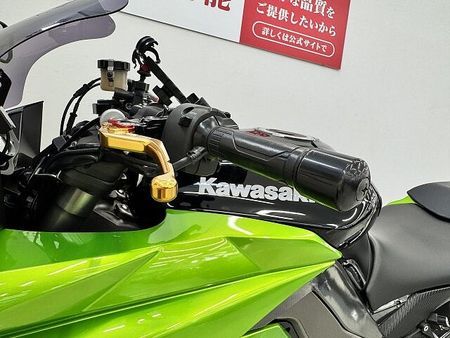 カワサキ ニンジャ 1000 (Z1000SX) ニンジャ1000 アクラポ製マフラー・バックステップ・カスタム&オプション多数 26