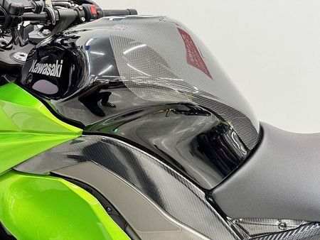カワサキ ニンジャ 1000 (Z1000SX) ニンジャ1000 アクラポ製マフラー・バックステップ・カスタム&オプション多数 35