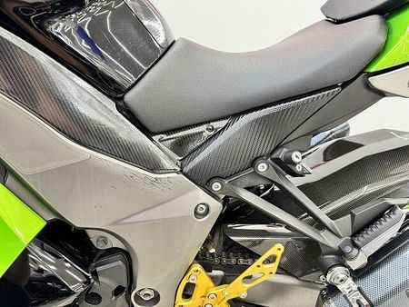 カワサキ ニンジャ 1000 (Z1000SX) ニンジャ1000 アクラポ製マフラー・バックステップ・カスタム&オプション多数 36