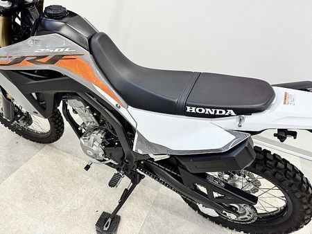 ホンダ CRF250L CRF250L 低走行・リアキャリア装備!! 8