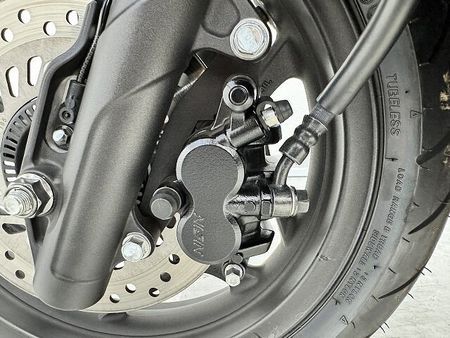 ホンダ PCX125 PCX125 ハンドル周り・マフラー・リアサスカスタム! 19