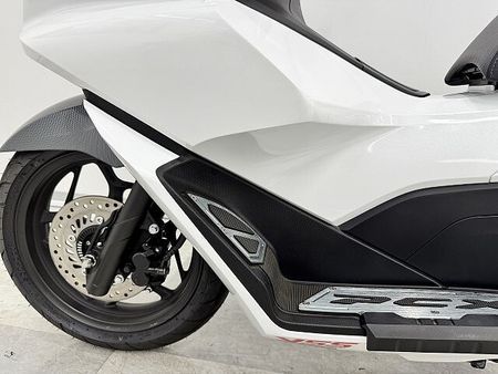 ホンダ PCX125 PCX125 ハンドル周り・マフラー・リアサスカスタム! 26