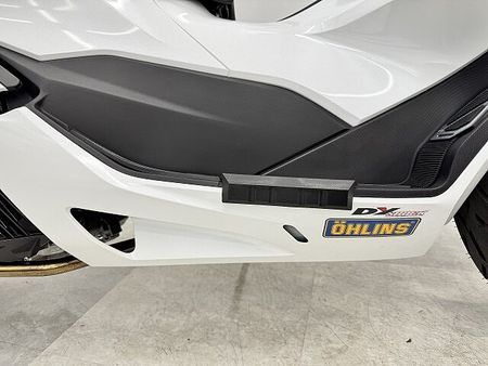 ホンダ PCX125 PCX125 ハンドル周り・マフラー・リアサスカスタム! 40