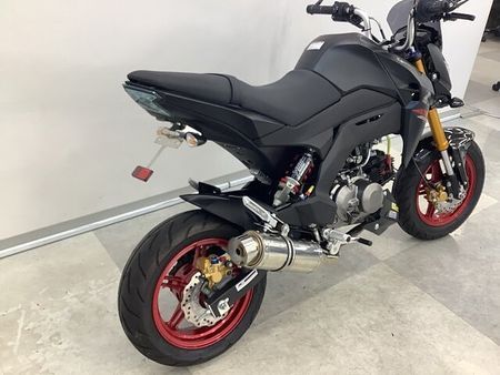 カワサキ Z125 プロ Z125PRO YSSリアサス・マフラーなどカスタム多数 24