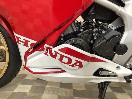 ホンダ CBR250RR (MC51) CBR250RR【マル得・低走行・グランプリレッド】 24