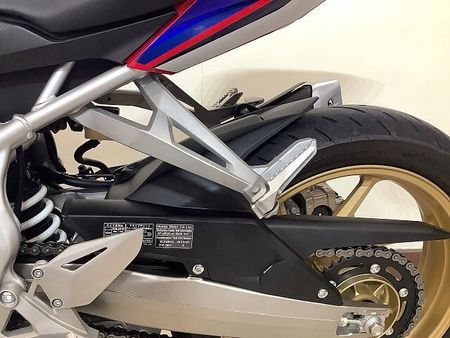 ホンダ CBR250RR (MC51) CBR250RR【マル得・低走行・グランプリレッド】 31