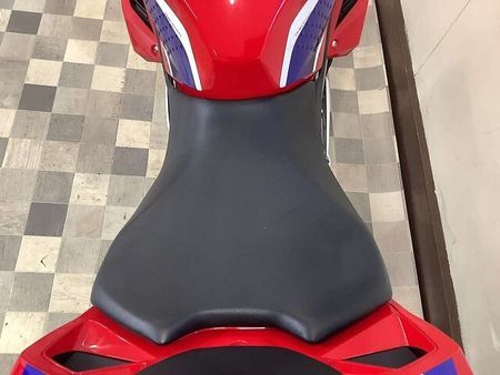 ホンダ CBR250RR (MC51) CBR250RR【マル得・低走行・グランプリレッド】 37