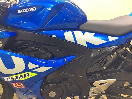 スズキ GSX-R125 GSX-R125【フルノーマル・滑らかでアグレッシブなボディワーク】 25