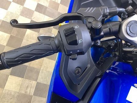 スズキ GSX-R125 GSX-R125【フルノーマル・滑らかでアグレッシブなボディワーク】 39