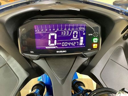 スズキ GSX-R125 GSX-R125【フルノーマル・滑らかでアグレッシブなボディワーク】 5
