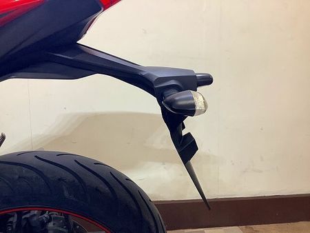 ヤマハ YZF-R3 YZF-R3【マルチバー・USB1口装備・乗りやすく扱いやすいコンパクトな車体】 30