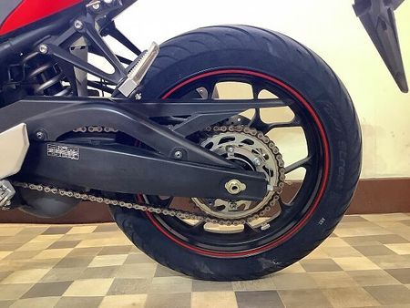ヤマハ YZF-R3 YZF-R3【マルチバー・USB1口装備・乗りやすく扱いやすいコンパクトな車体】 31