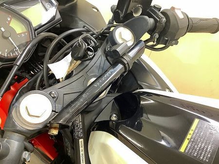 ヤマハ YZF-R3 YZF-R3【マルチバー・USB1口装備・乗りやすく扱いやすいコンパクトな車体】 7