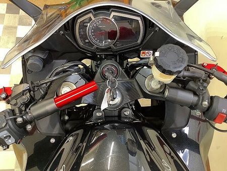 カワサキ ニンジャ 1000 (Z1000SX) NINJA1000【ノジマサイレンサーカスタム・サイドパニア付き・車検残たっぷり♪】 38
