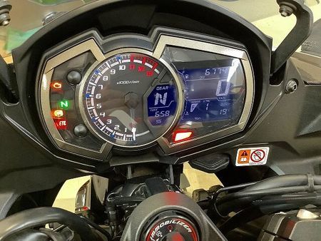 カワサキ ニンジャ 1000 (Z1000SX) NINJA1000【ノジマサイレンサーカスタム・サイドパニア付き・車検残たっぷり♪】 5