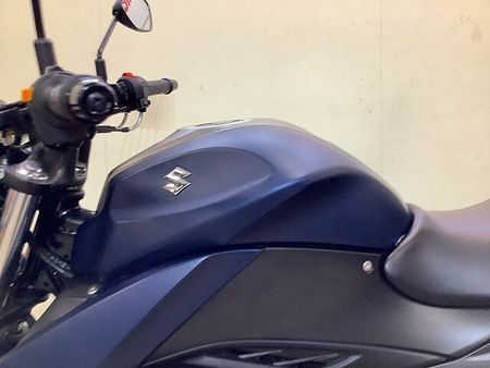 スズキ ジクサー SF250 ジクサー250【フルノーマル・2023年モデル・低走行】 12