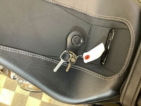ハーレーダビッドソン FXBRS SOFTAIL BREAKOUT FXBRS1870【ワンオーナー・エンジンガード・サイドバッグ装備】 7