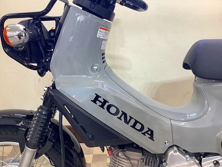 ホンダ クロスカブ50 クロスカブ50【低走行・リアボックス装備・マルチバー装備】 20