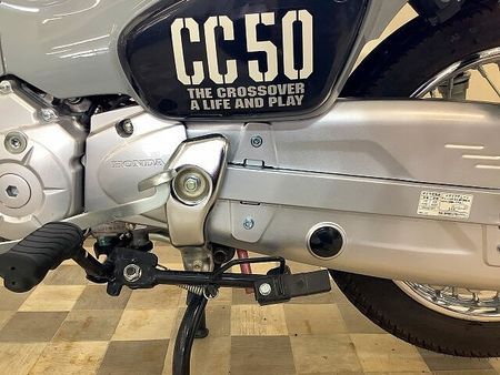 ホンダ クロスカブ50 クロスカブ50【低走行・リアボックス装備・マルチバー装備】 27