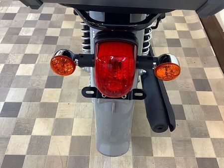 ホンダ クロスカブ50 クロスカブ50【低走行・リアボックス装備・マルチバー装備】 33